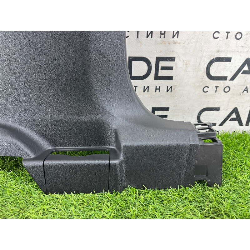 Обшивка центральної стійки (салон) Nissan Rogue T33 2023 1.5 KR15DDT 769156RR1A
