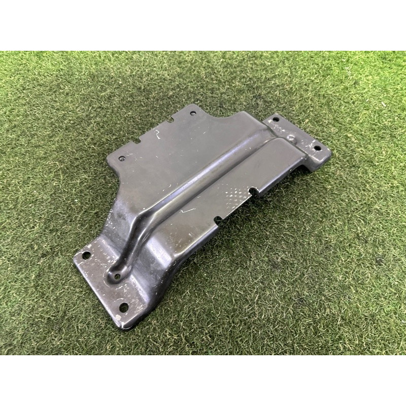 Кронштейн опоры карданного вала (трансмиссия) LAND ROVER Range Rover Evoque L538 2016 2.0 LR072056