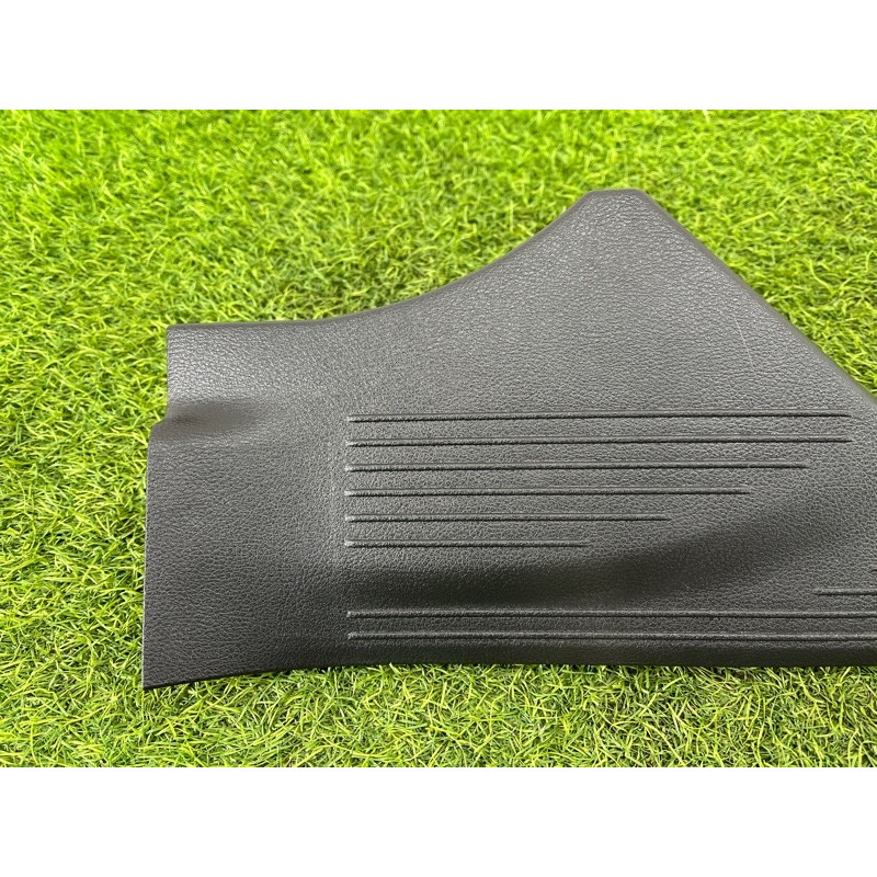 Накладка на поріг (кузов і елементи) Nissan Rogue T33 2023 1.5 KR15DDT 769536RR0A
