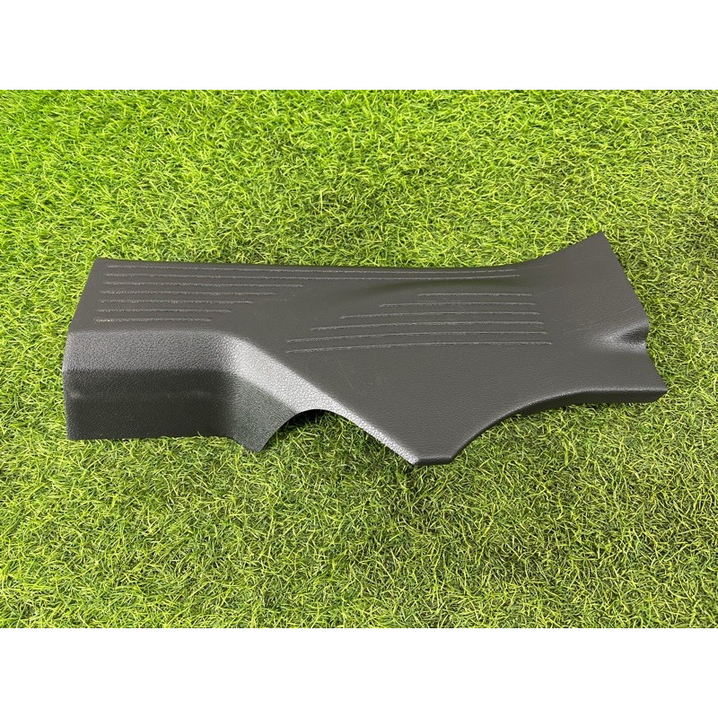 Накладка на поріг (кузов і елементи) Nissan Rogue T33 2023 1.5 KR15DDT 769536RR0A