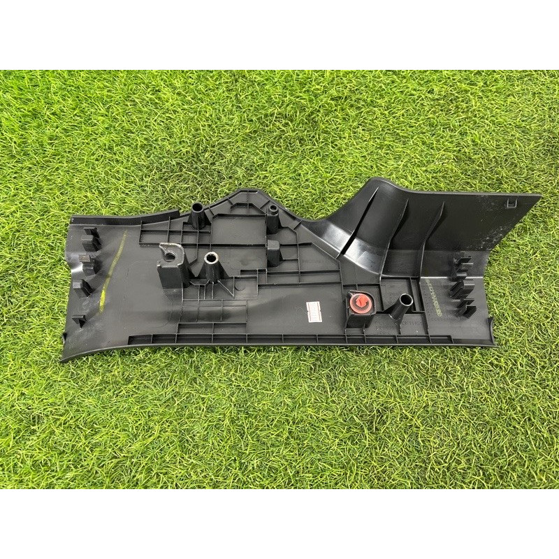 Накладка на поріг (кузов і елементи) Nissan Rogue T33 2023 1.5 KR15DDT 769546RR0A