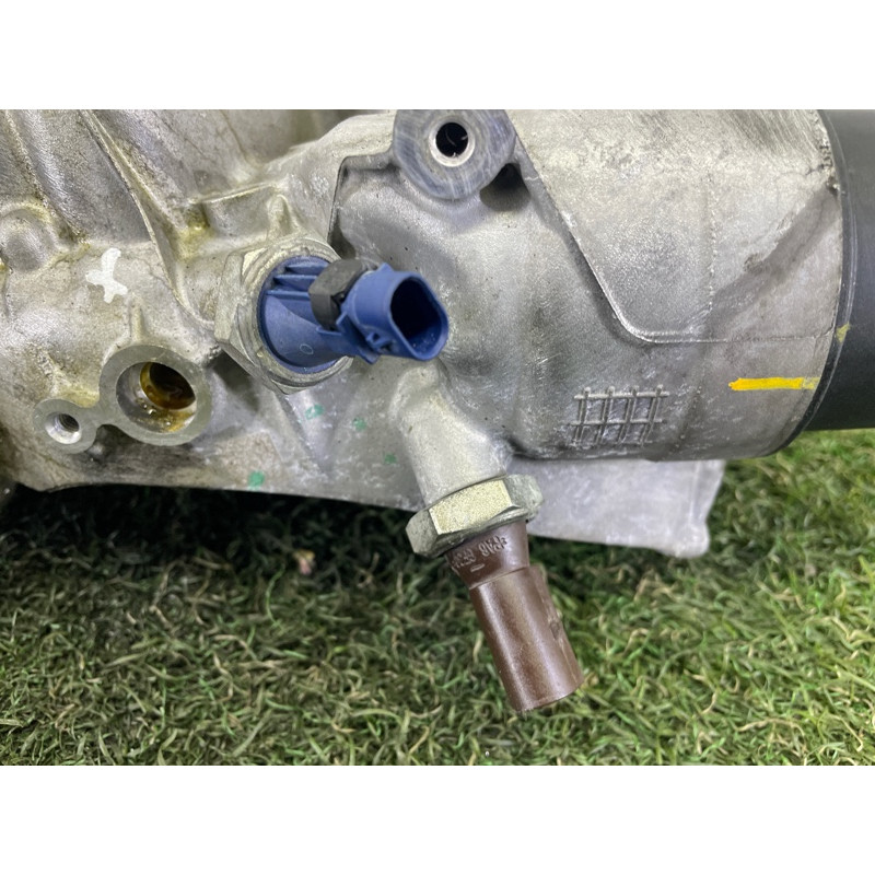 Корпус масляного фильтра (двигатель и элементы) AUDI A4 B9 2018 2.0 DBPA 06L903143D