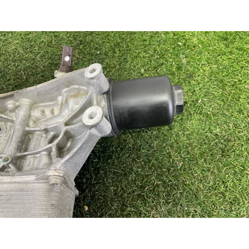Корпус масляного фильтра (двигатель и элементы) AUDI A4 B9 2018 2.0 DBPA 06L903143D