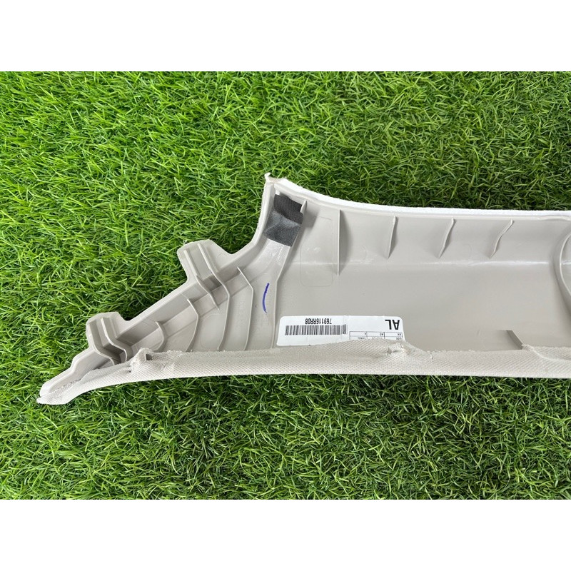 Верхня обшивка стійки (салон) Nissan Rogue T33 2023 1.5 KR15DDT 769116RR0B