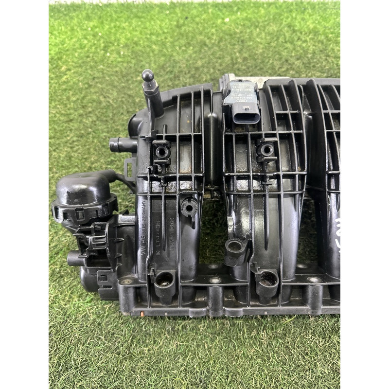 Коллектор впускной (впускная система) AUDI A4 B9 2017 2.0 TFSI 06L133201DK