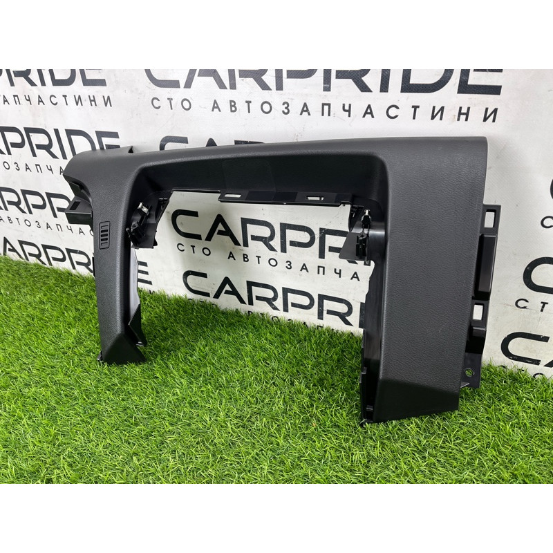 Накладка торпедо нижня (салон) Nissan Rogue T33 2023 1.5 KR15DDT 681046RR2A