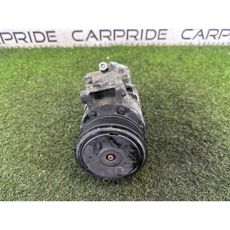 Компрессор кондиционера (отопление и кондиционирование) AUDI A4 B8 2010 2.0 CAEB 8K0260805L