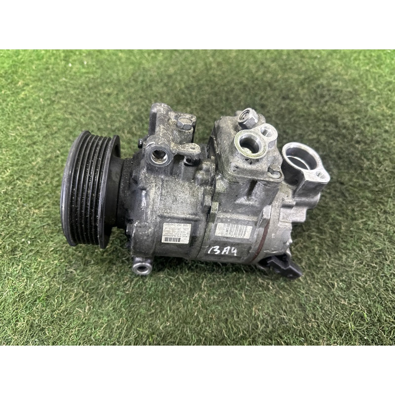 Компрессор кондиционера (отопление и кондиционирование) AUDI A4 B8 2010 2.0 CAEB 8K0260805L