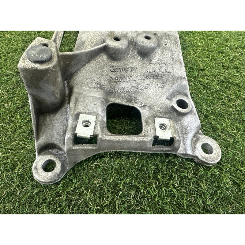 Кронштейн КПП (трансмиссия) AUDI A4 B9 2017 2.0 TFSI 8W0399262AE