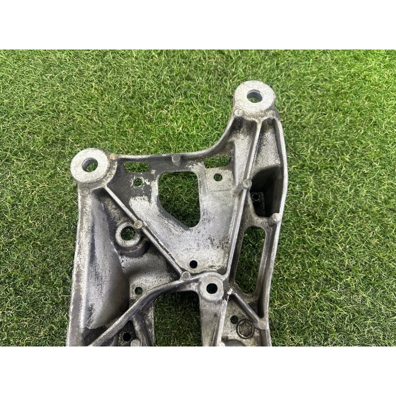 Кронштейн КПП (трансмиссия) AUDI A4 B9 2017 2.0 TFSI 8W0399262AE