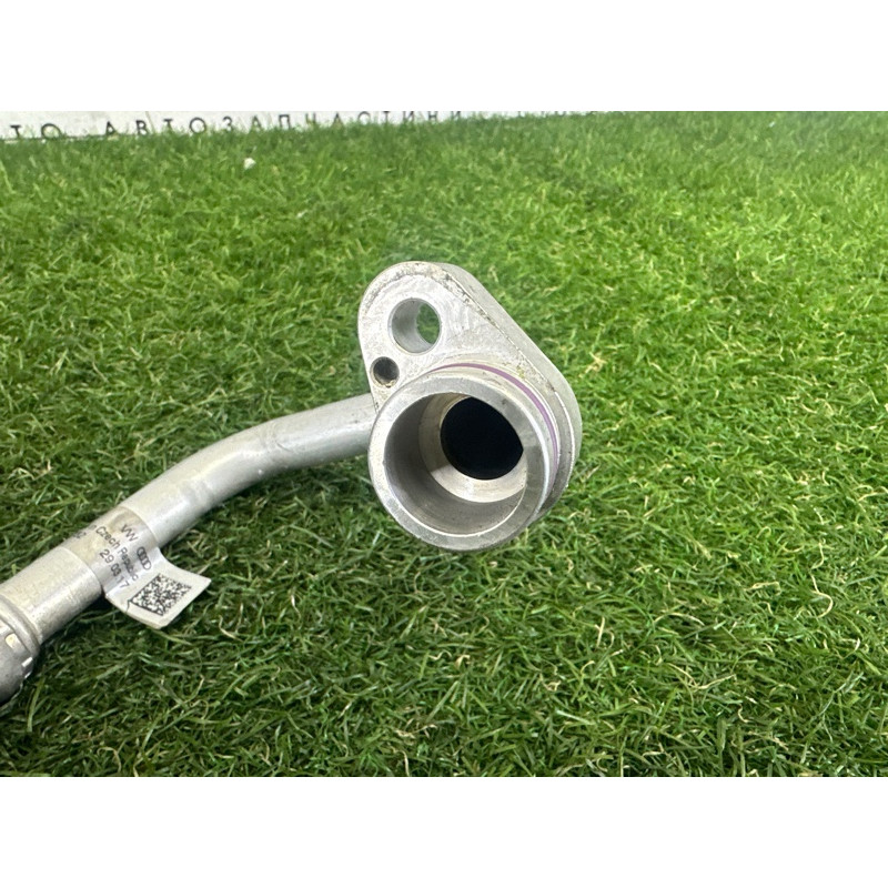 Трубка кондиционера (отопление и кондиционирование) AUDI A4 B9 2017 2.0 TFSI 8W0816743BP