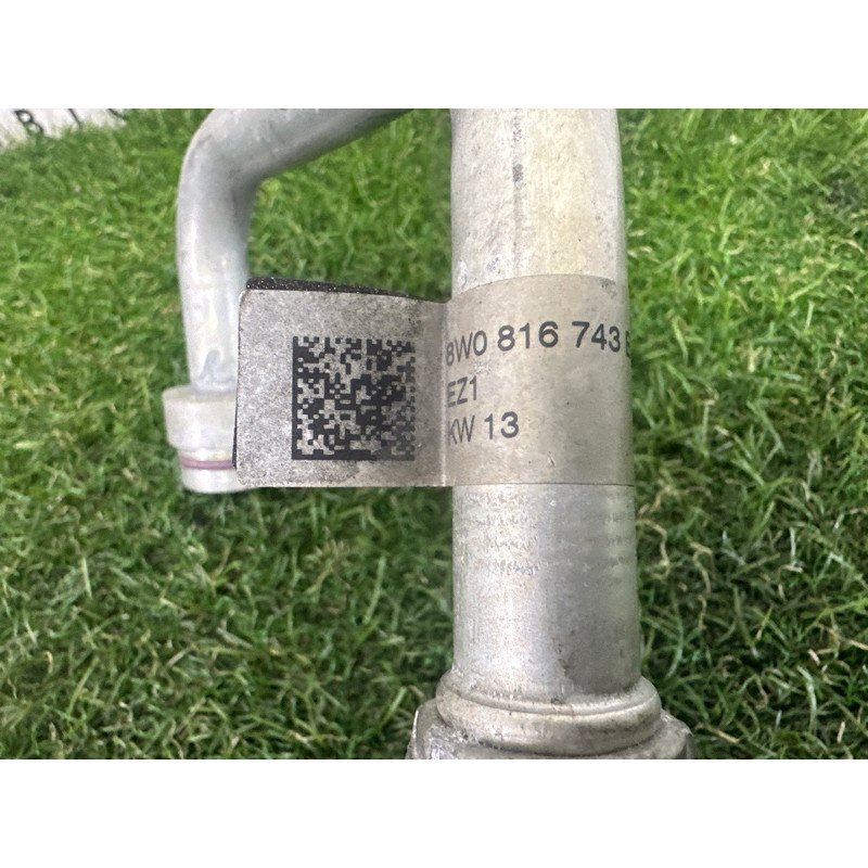 Трубка кондиционера (отопление и кондиционирование) AUDI A4 B9 2017 2.0 TFSI 8W0816743BP