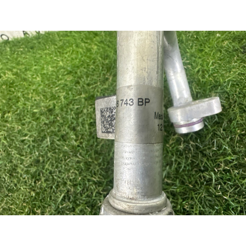 Трубка кондиционера (отопление и кондиционирование) AUDI A4 B9 2017 2.0 TFSI 8W0816743BP