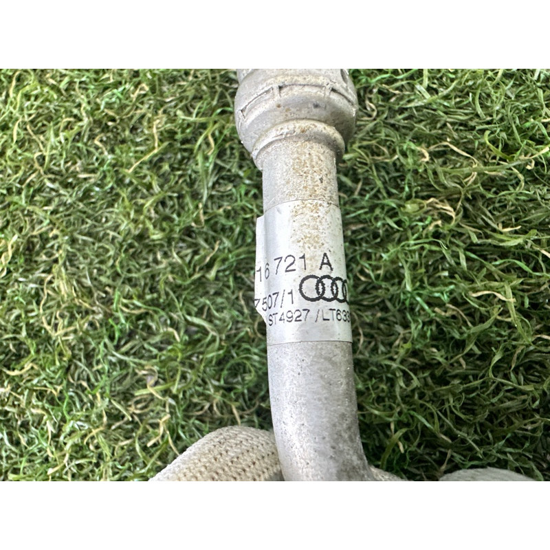 Трубка кондиционера (отопление и кондиционирование) AUDI A4 B9 2017 2.0 TFSI 8W0816721A