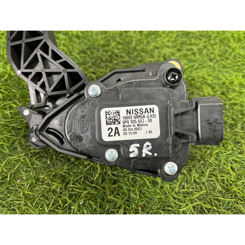 Педаль газа (электрика двигателя) Nissan Rogue T33 2023 1.5 KR15DDT 180026RR0A