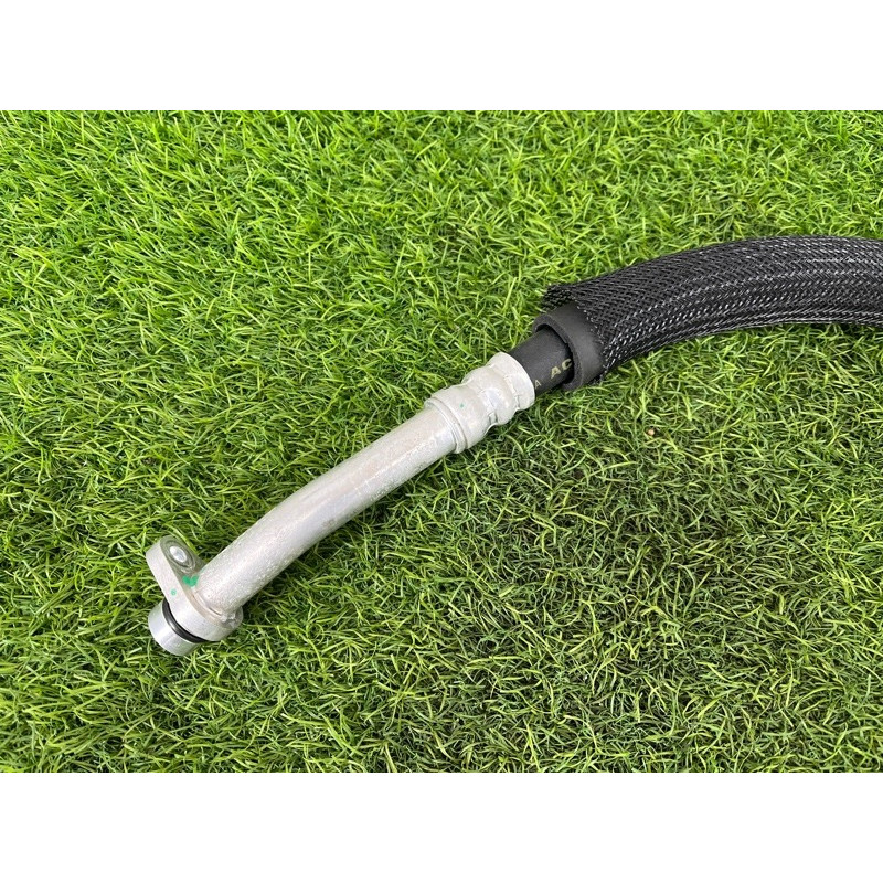 Трубка кондиционера (отопление и кондиционирование) Nissan Rogue T33 2023 1.5 KR15DDT 924806RF0B