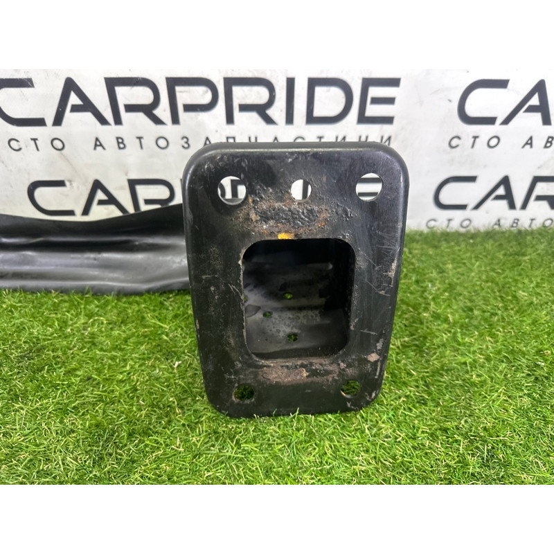 Усилитель бампера (наружные элементы кузова) BMW X5 F15 2015 4.4 51127315962