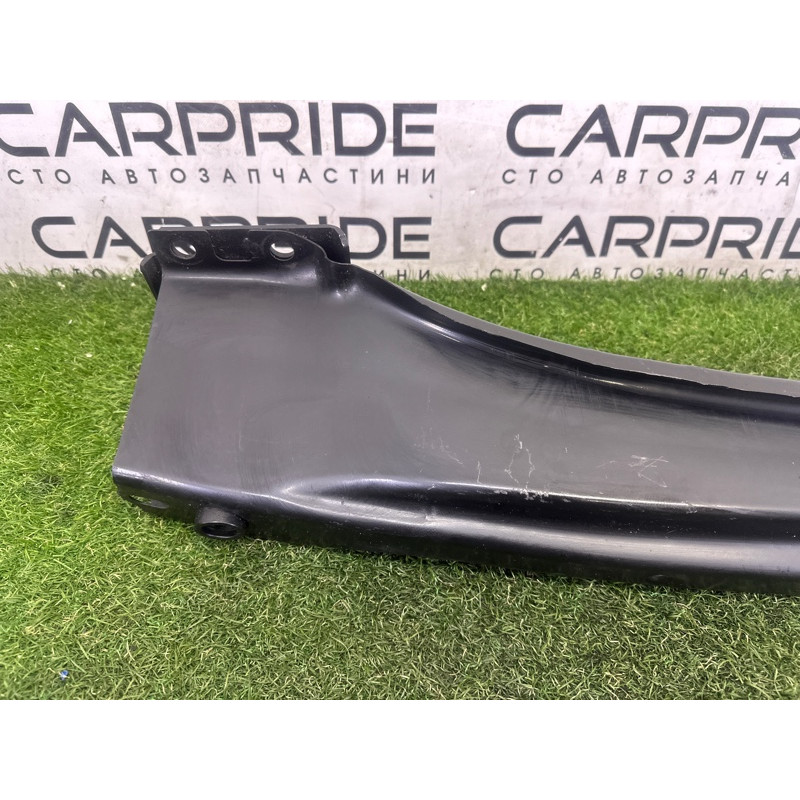 Усилитель бампера (наружные элементы кузова) Volkswagen Touareg NF 2011 3.6 7P0807309