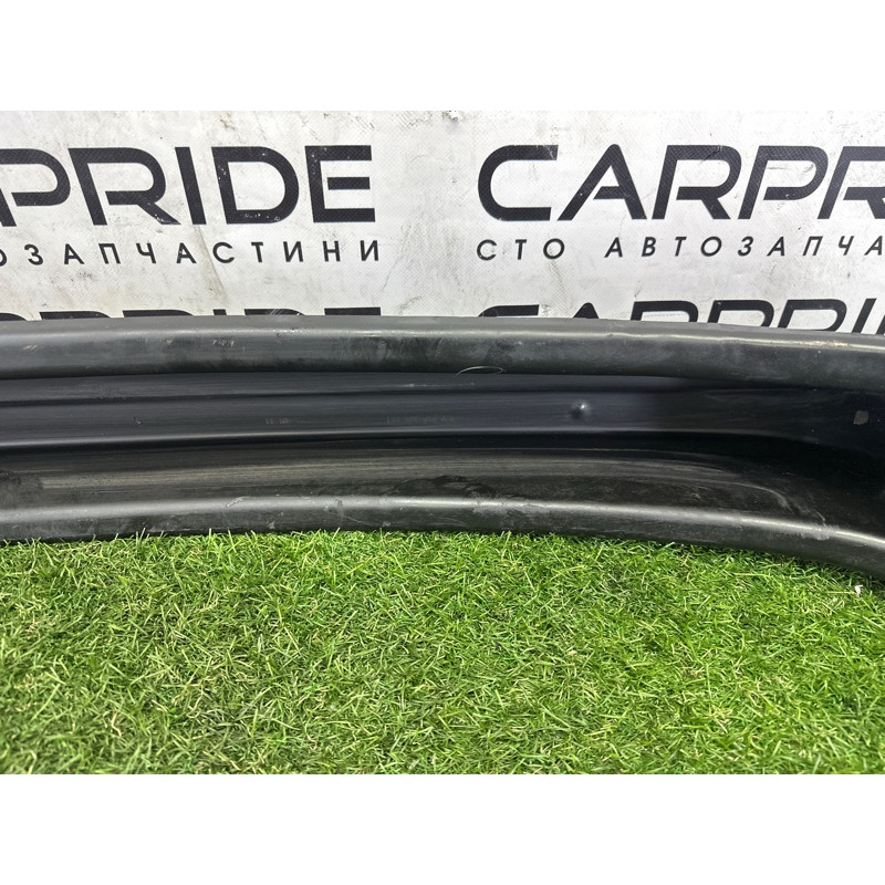 Усилитель бампера (наружные элементы кузова) Volkswagen Touareg NF 2011 3.6 7P0807309