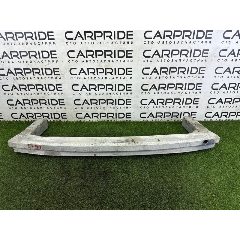 Усилитель бампера (наружные элементы кузова) AUDI Q5 8R 2012 3.2 8R0807313B