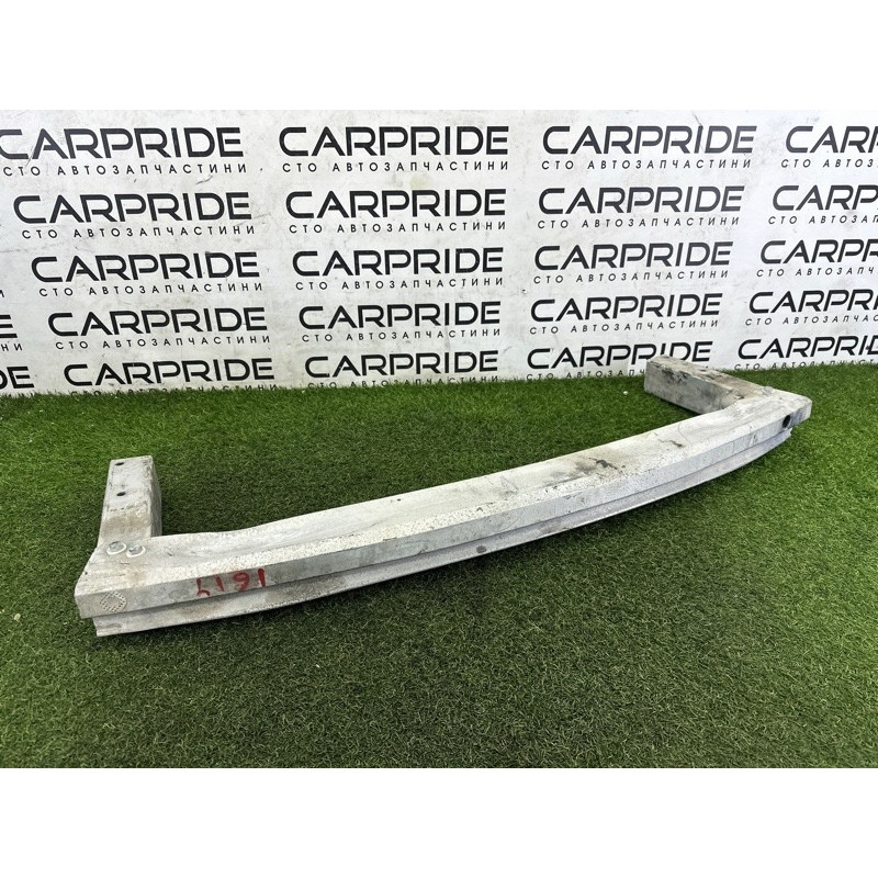 Усилитель бампера (наружные элементы кузова) AUDI Q5 8R 2012 3.2 8R0807313B