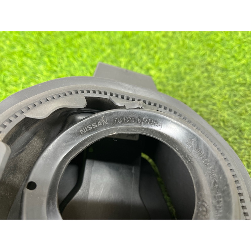 Кришка паливного бака (кузов і елементи) Nissan Rogue T33 2023 1.5 KR15DDT 781206RR0A