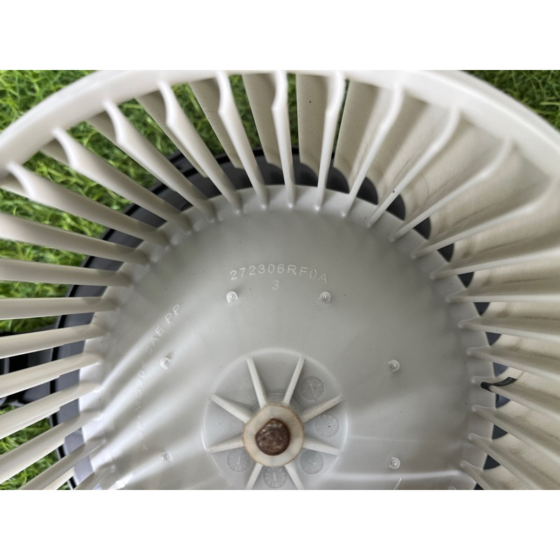 Мотор печки (отопление и кондиционирование) Nissan Rogue T33 2023 1.5 KR15DDT 272206RF0A