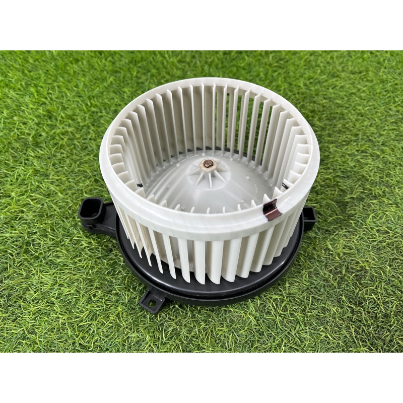 Мотор печки (отопление и кондиционирование) Nissan Rogue T33 2023 1.5 KR15DDT 272206RF0A