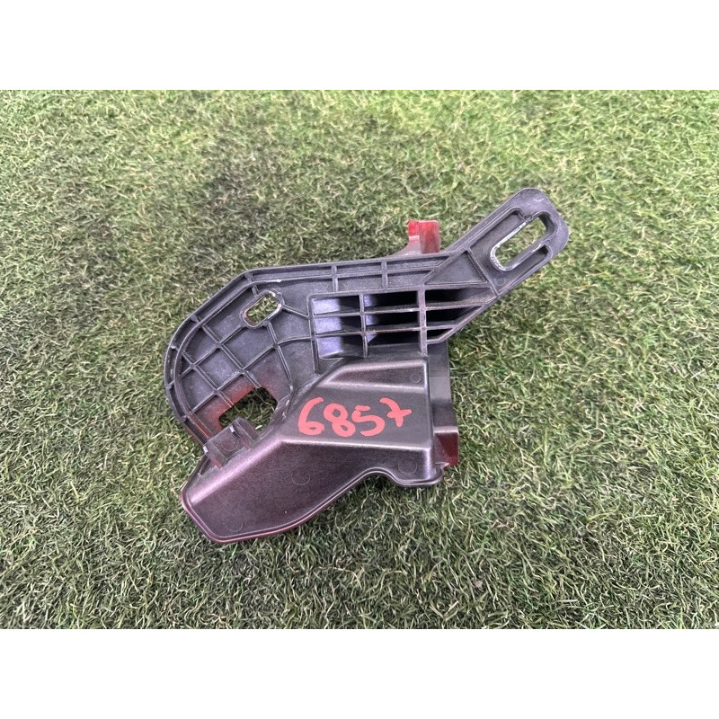 Крепление крыла (кузов и элементы) LAND ROVER Range Rover Evoque L538 2016 2.0 BJ3216A143AA