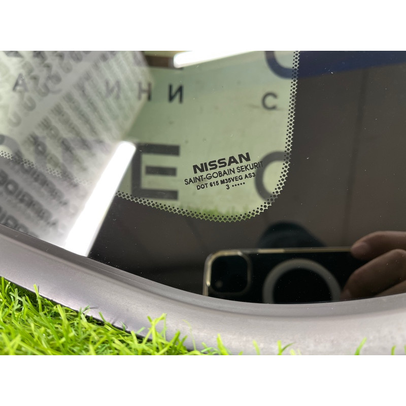 Форточка кузова (стекла и зеркала) Nissan Rogue T33 2023 1.5 KR15DDT 833006RR0A