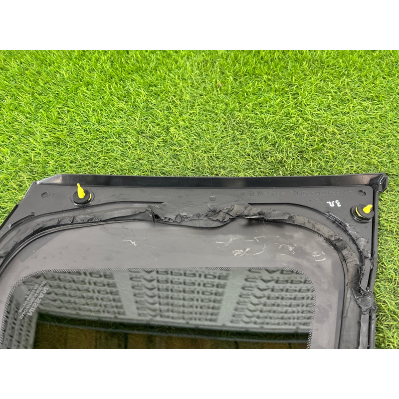 Форточка кузова (стекла и зеркала) Nissan Rogue T33 2023 1.5 KR15DDT 833006RR0A