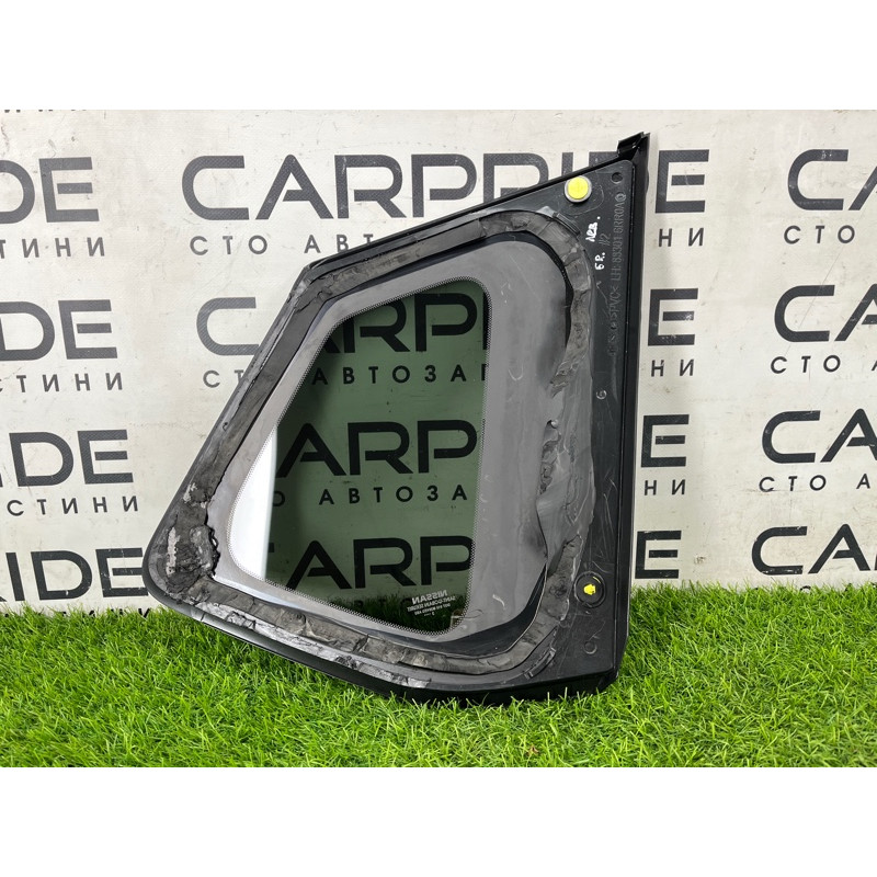 Форточка кузова (стекла и зеркала) Nissan Rogue T33 2023 1.5 KR15DDT 833016RR0A
