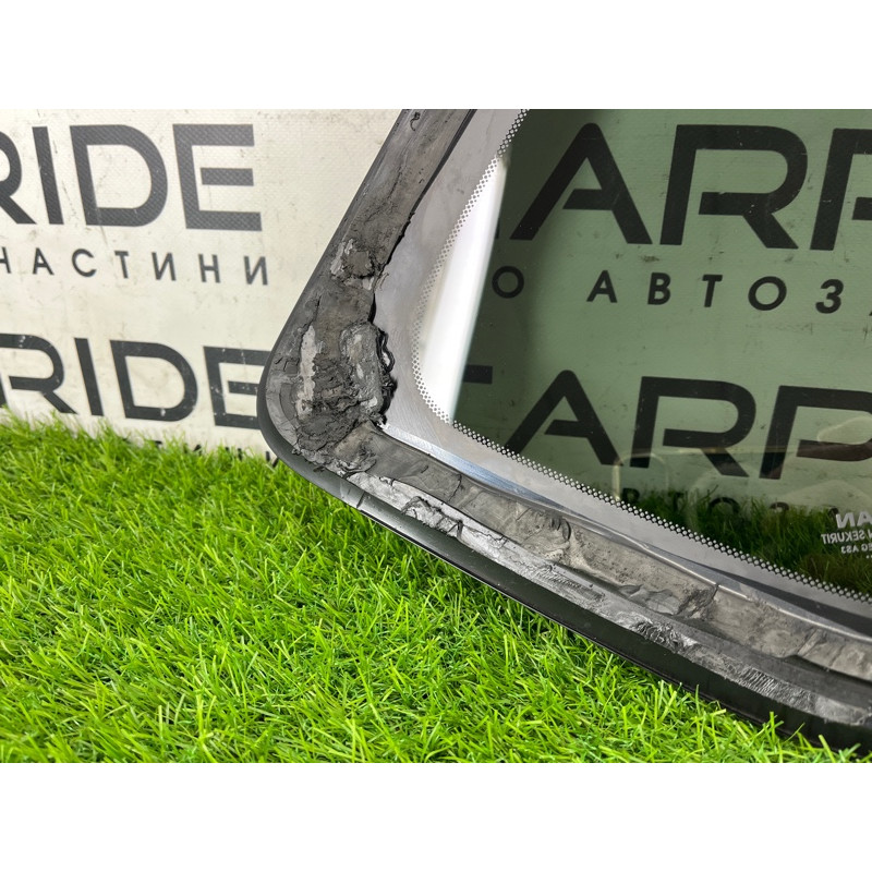 Форточка кузова (стекла и зеркала) Nissan Rogue T33 2023 1.5 KR15DDT 833016RR0A