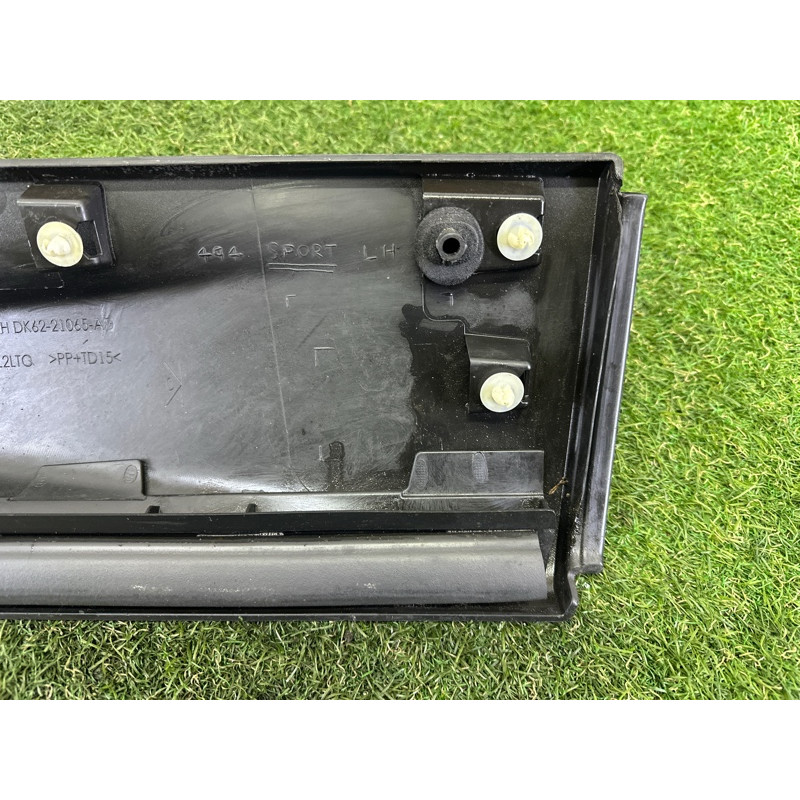 Молдинг двери внешний (кузов и элементы) LAND ROVER RANGE ROVER Sport L494 2016 3.0 Diesel LR044139