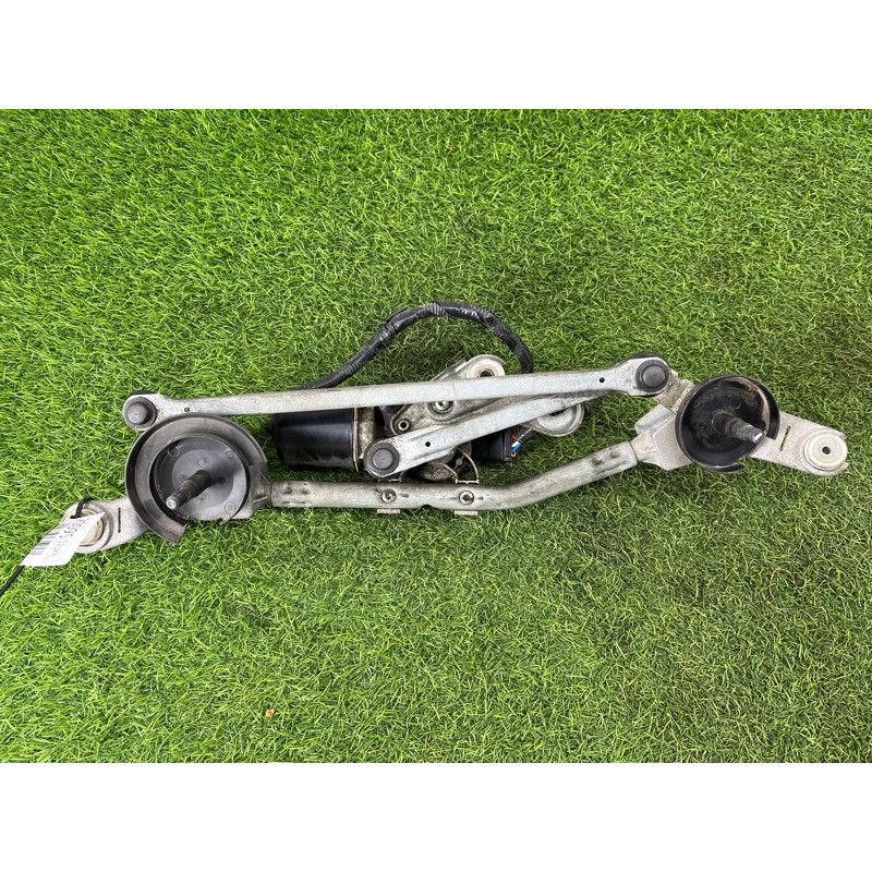 Трапеція склоочисників (кузов і елементи) Nissan Juke F15 2011 1.6 288001KA0A