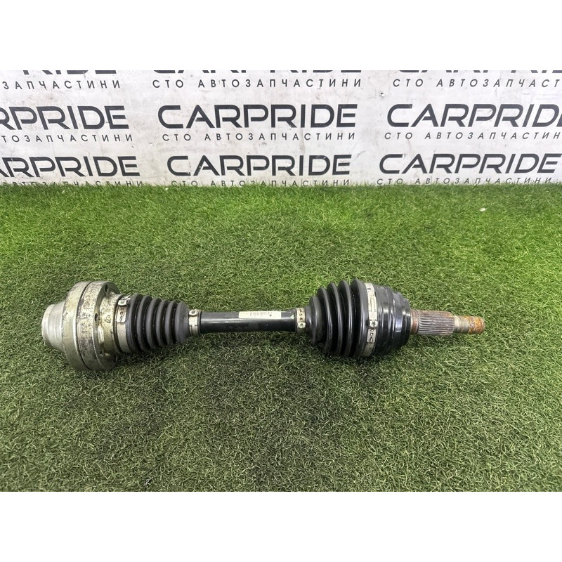 Привід (трансмісія) Volkswagen Touareg NF 2013 3.0 Hybrid 7P0407271C