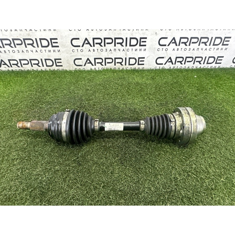 Привід (трансмісія) Volkswagen Touareg NF 2013 3.0 Hybrid 7P0407271C