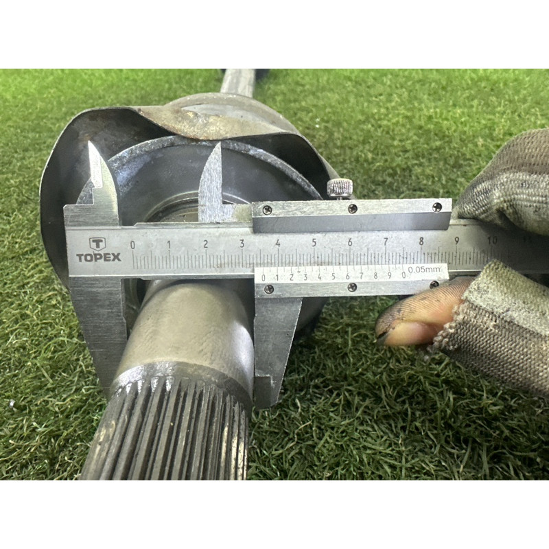 Привод (трансмиссия) BMW X5 F15 2015 4.4 33208609839