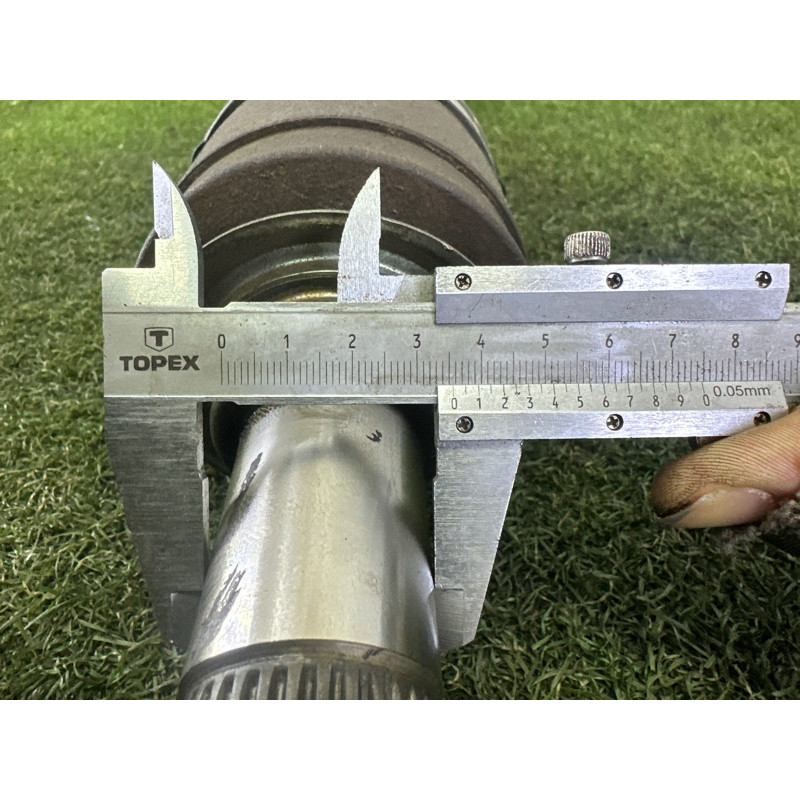 Привод (трансмиссия) Jeep Grand Cherokee WK2 2014 3.0 Diesel 52123523AA