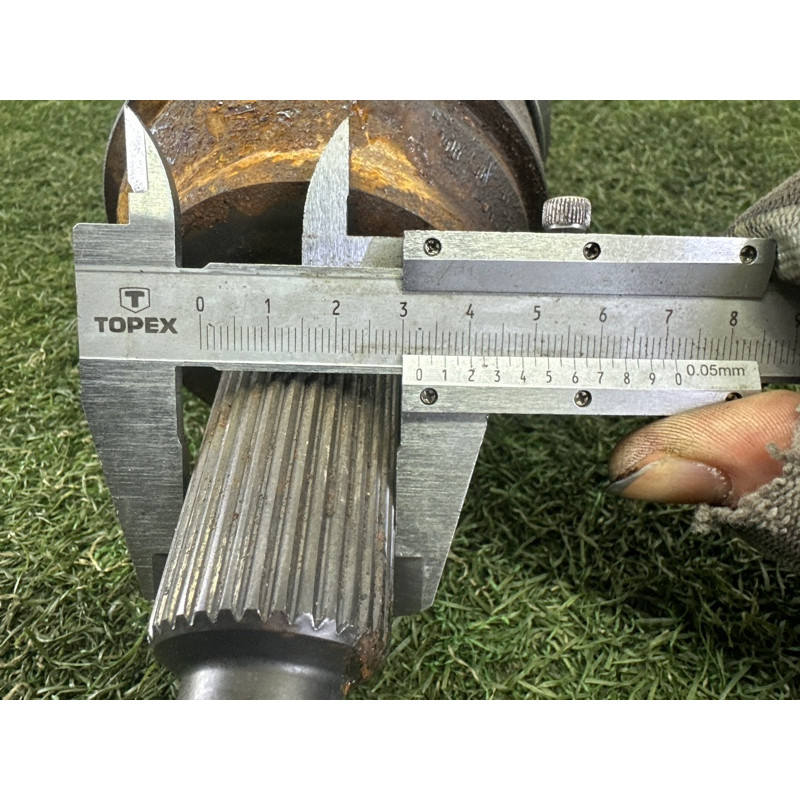 Привод (трансмиссия) Jeep Grand Cherokee WK2 2014 3.0 Diesel 52123523AA