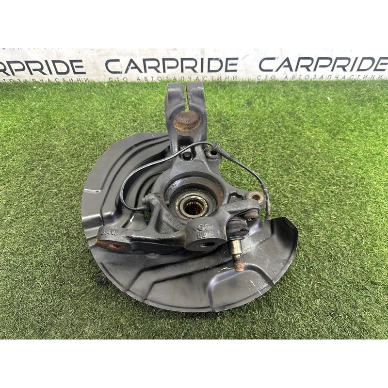 Поворотный кулак (подвеска) BMW 3-series E90 2010 3.0 N54 31216768996