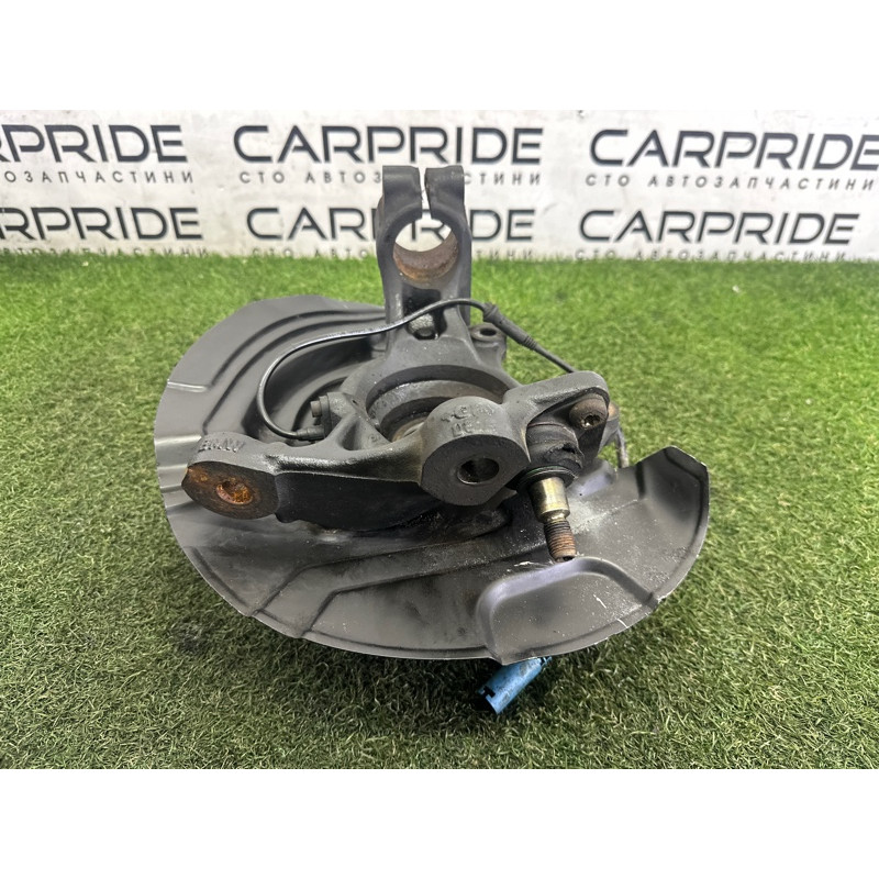 Поворотный кулак (подвеска) BMW 3-series E90 2010 3.0 N54 31216768996