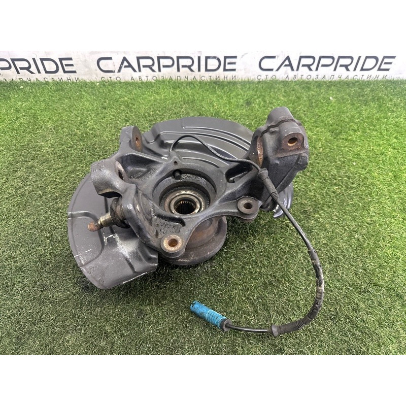 Поворотный кулак (подвеска) BMW 3-series E90 2010 3.0 N54 31216768996