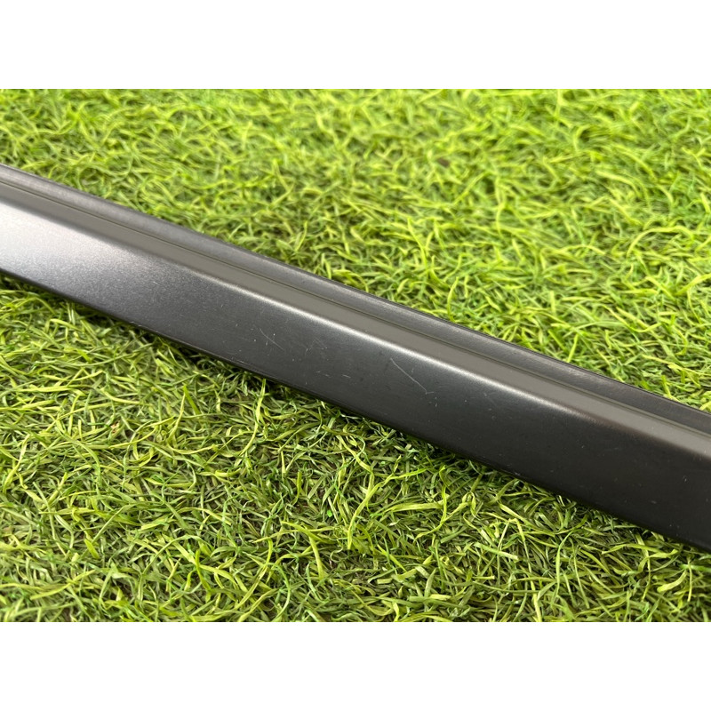 Молдинг двери внешний (кузов и элементы) Nissan Rogue T33 2023 1.5 KR15DDT 808206RA0A