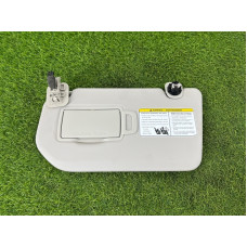 Козырек солнцезащитный