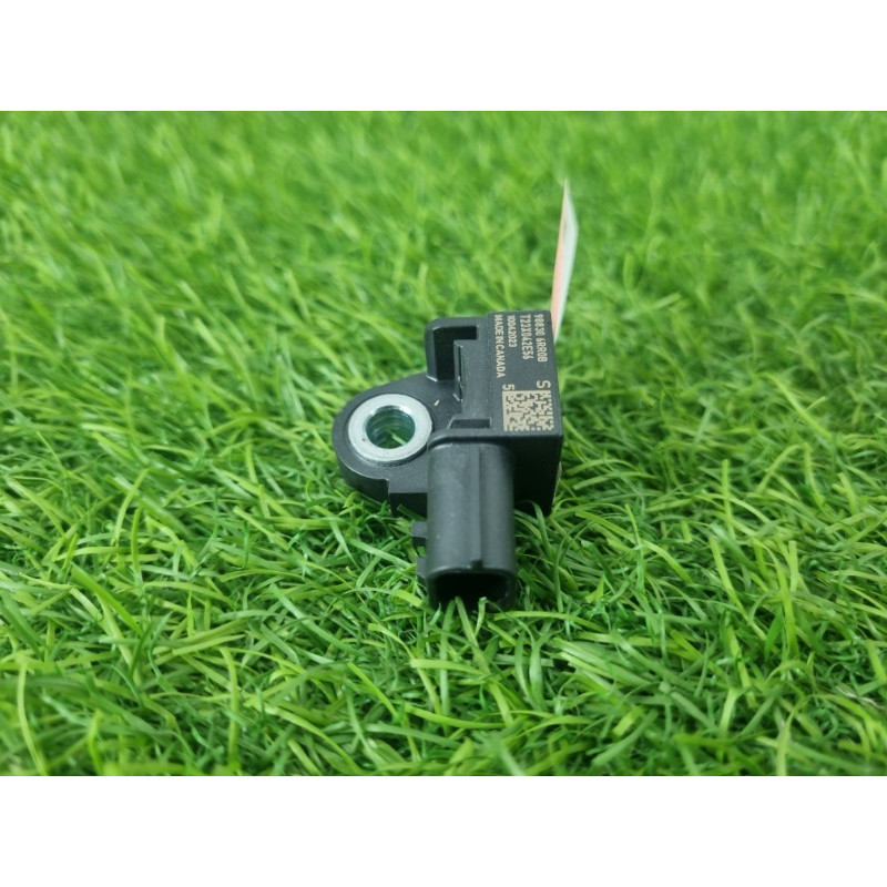 Датчик удара двери (airbag / безопасность) Nissan Rogue T33 2023 1.5 KR15DDT 988306RR8B