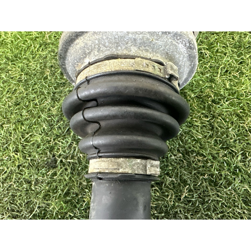 Привод (трансмиссия) BMW X5 F15 2015 4.4 33208609839