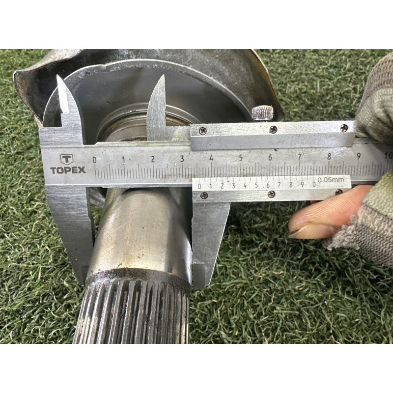 Привод (трансмиссия) BMW X5 F15 2015 4.4 33208609839