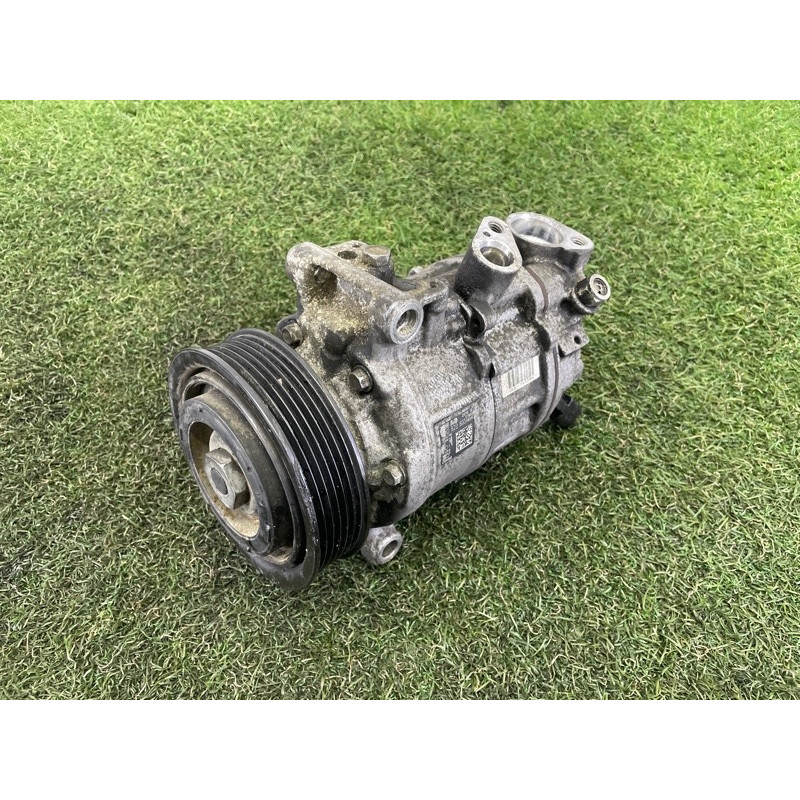 Компрессор кондиционера (отопление и кондиционирование) AUDI Q7 4M 2017 2.0 TFSI 4M0820803