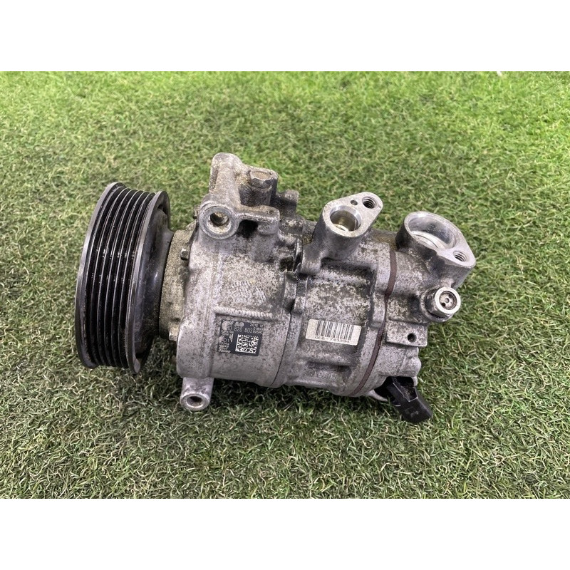 Компрессор кондиционера (отопление и кондиционирование) AUDI Q7 4M 2017 2.0 TFSI 4M0820803